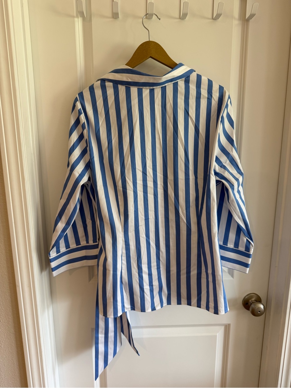 Foxcroft- Salina Plus Springtime Stripe 3/4 Sleeve Shirt - Picture 10 of 15